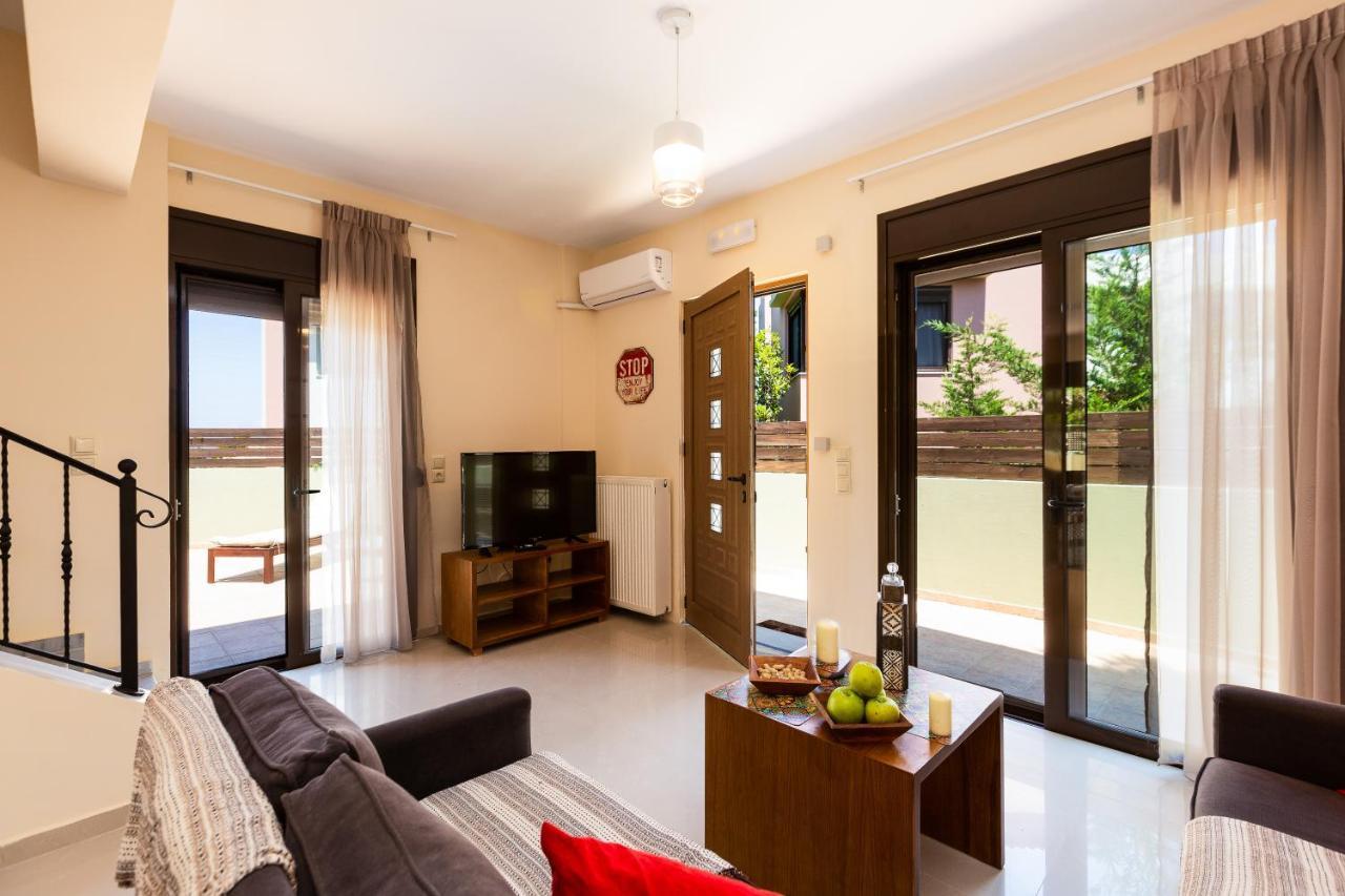 Villa Dafni Pangalochori Exterior photo
